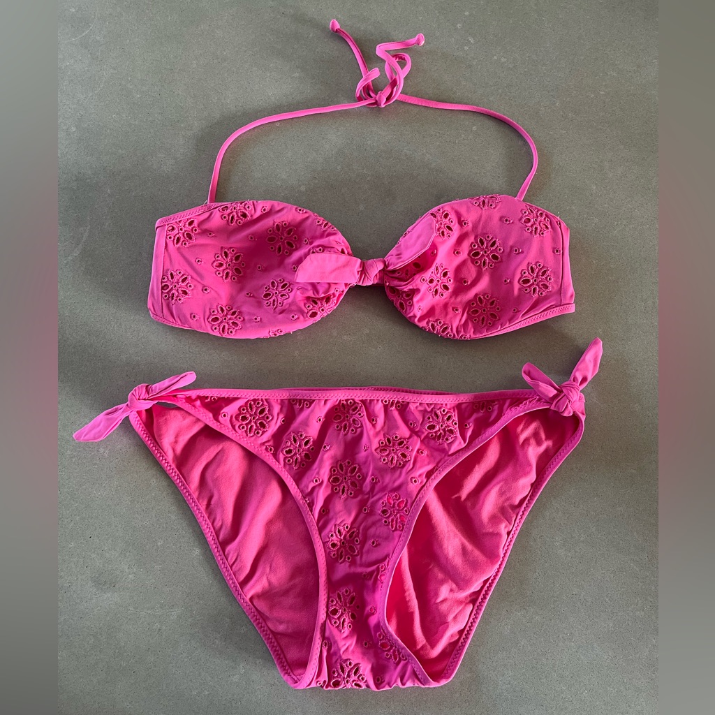 A&F Pink Lace Detail Bikini